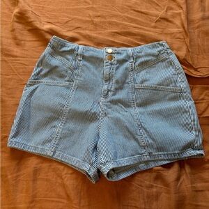 Universal Thread High Rise Striped Short - Women’s 10